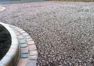 gravel-driveway-exterior-design